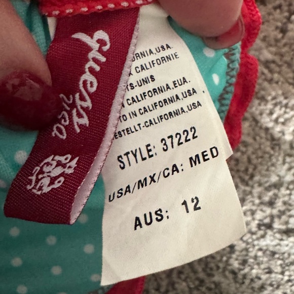 Guess NWT Red ruffle bling Logo string Bikini Set top~M Aus-12 bottoms large - Picture 8 of 10